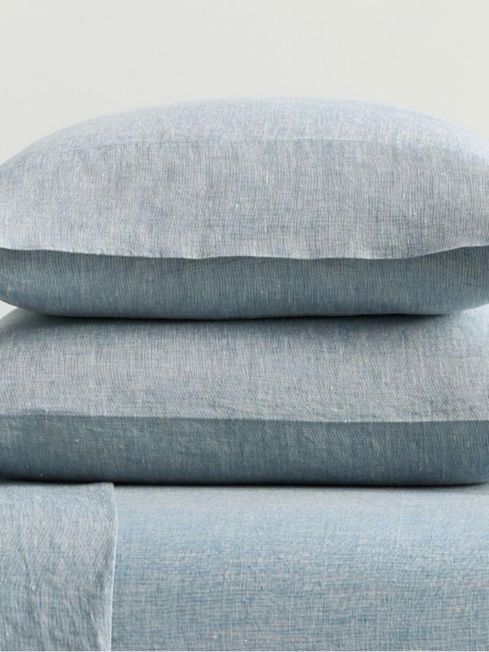 Pottery Barn Belgian Flax Linen Classic Pillowcases - Set Of 2 (Chambray)